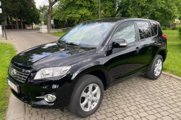 LIFT !!! 4x4 2.0 VVTi Dymanic AWD Zadbana Serwis 1-Właśc Polecam !
