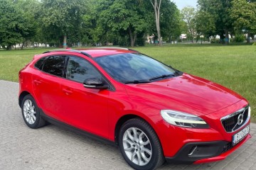 Lift ! V40 Cross Country 2.0D3 LED 150pk Zadbane Serwis Polecam!