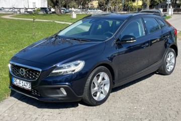 2.0T3 LIFTOWE V40 Cross Country  LED Kamera Zadbane Polecam !!!