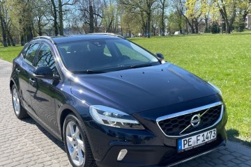 2.0T3 LIFTOWE V40 Cross Country  LED Kamera Zadbane Polecam !!!